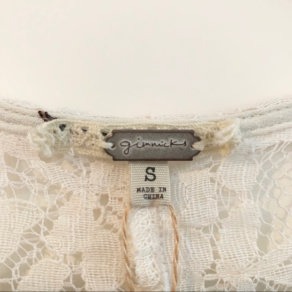 NWT GIMMICKS by BKE Pleated Ruffle Ombre Kimono - Picture 4 of 12